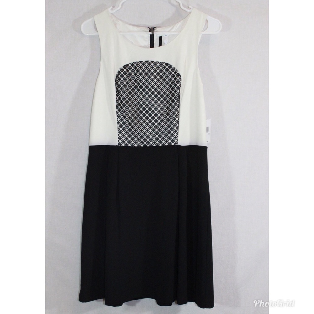 Kensie Black White Dress